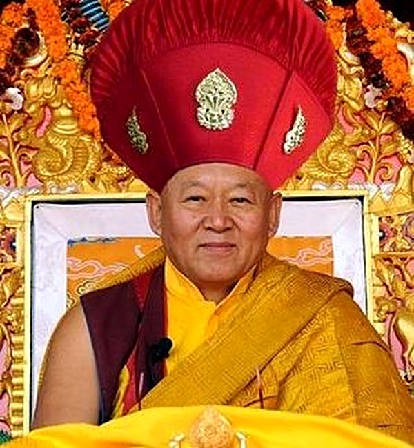 H.H. Drikung Kyabgön Chetsang Rinpoche